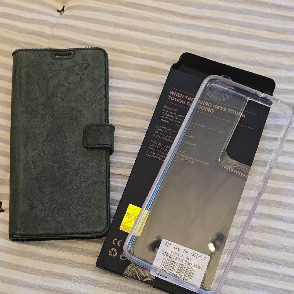 Pair of Samsung Phone Cases